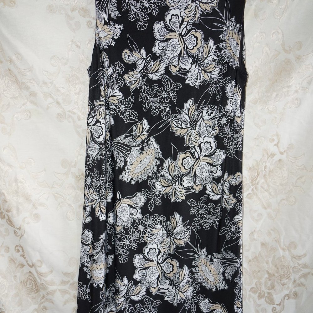 WOMEN'S DRESS - Picture 3 of 3